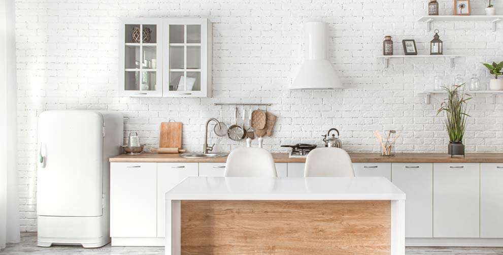Wood & White Minimalistic Kitchen Design